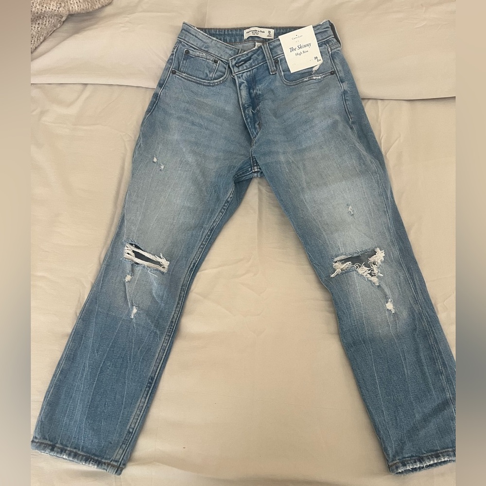 Abercrombie & Fitch -The Skinny High Rise-26 extra short